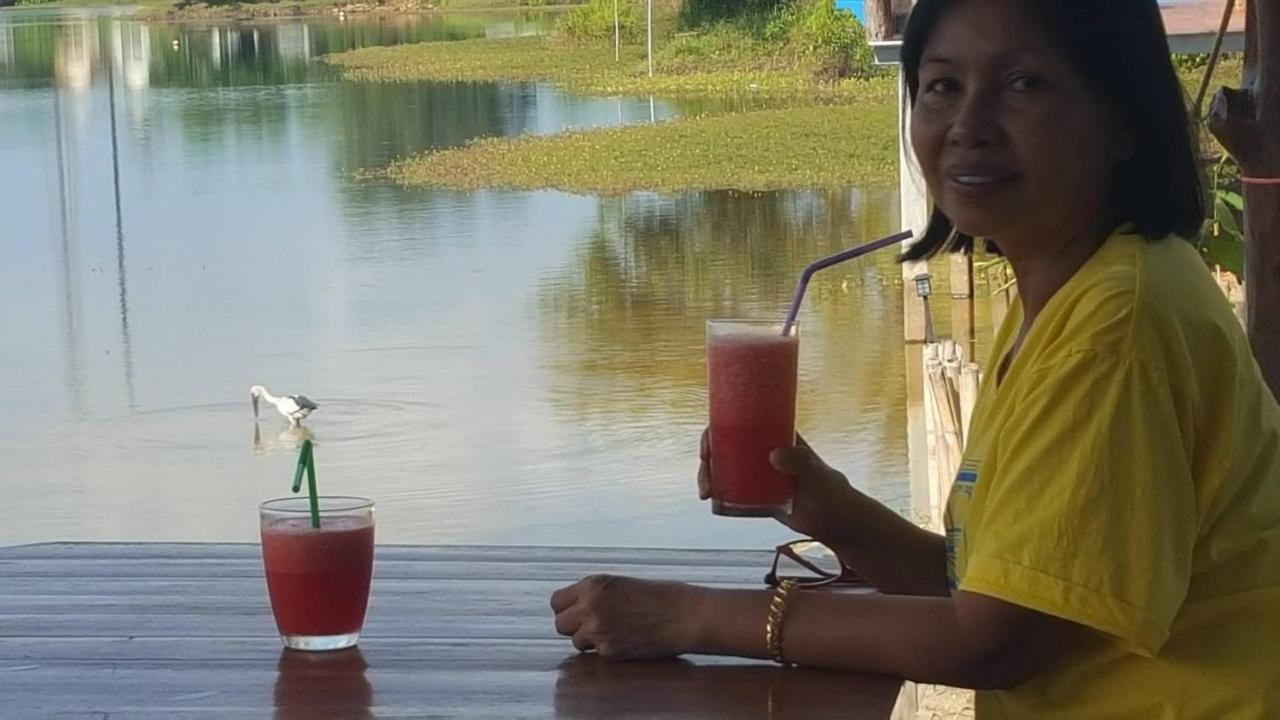 Khum Thong Resort Takuapa Exterior foto