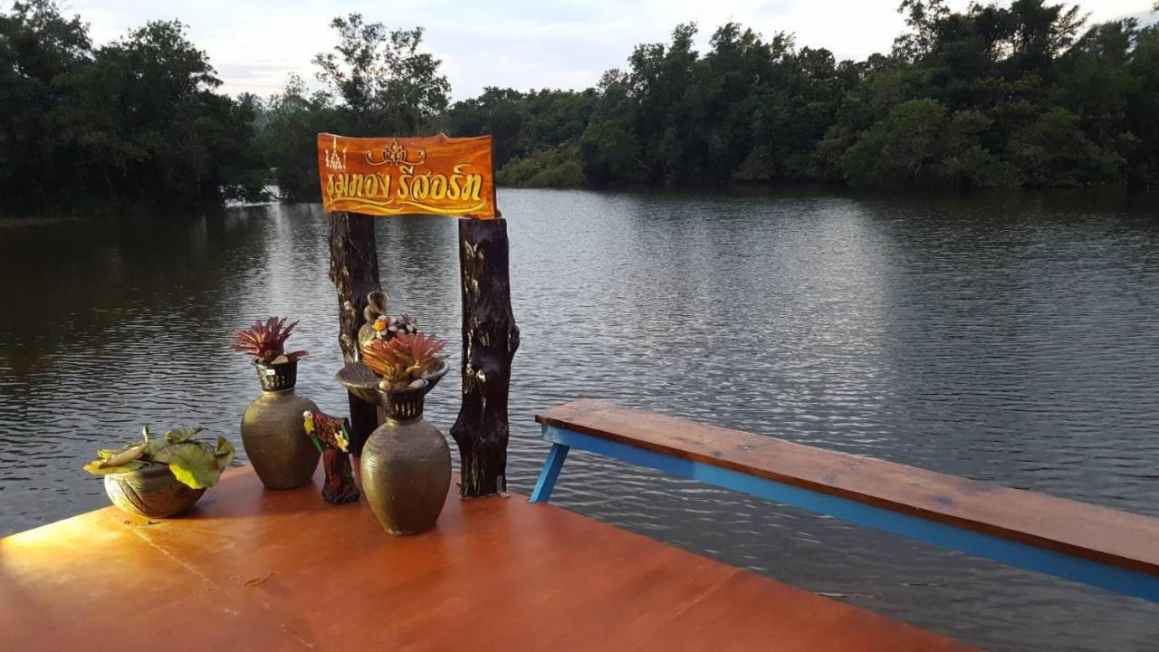 Khum Thong Resort Takuapa Exterior foto